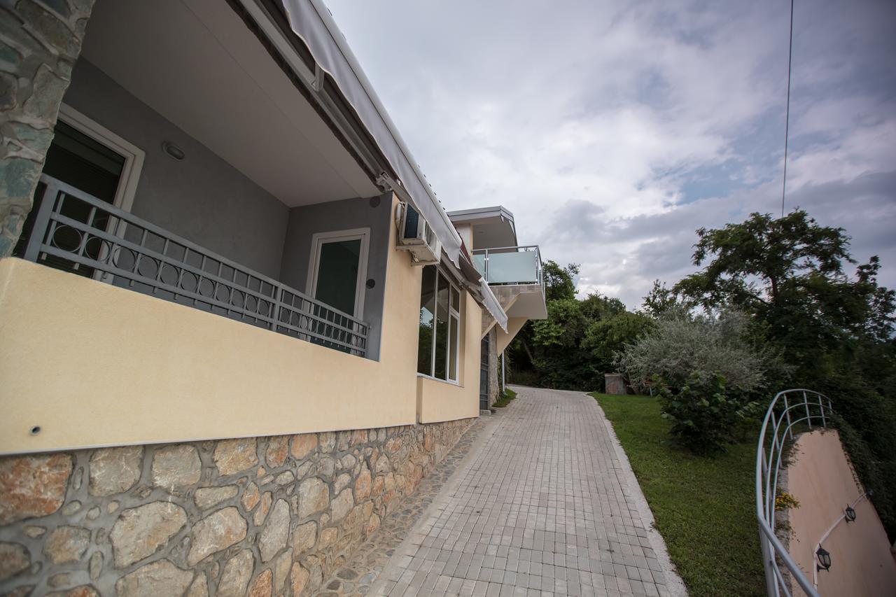 View Topia Apartments أوهغيد المظهر الخارجي الصورة