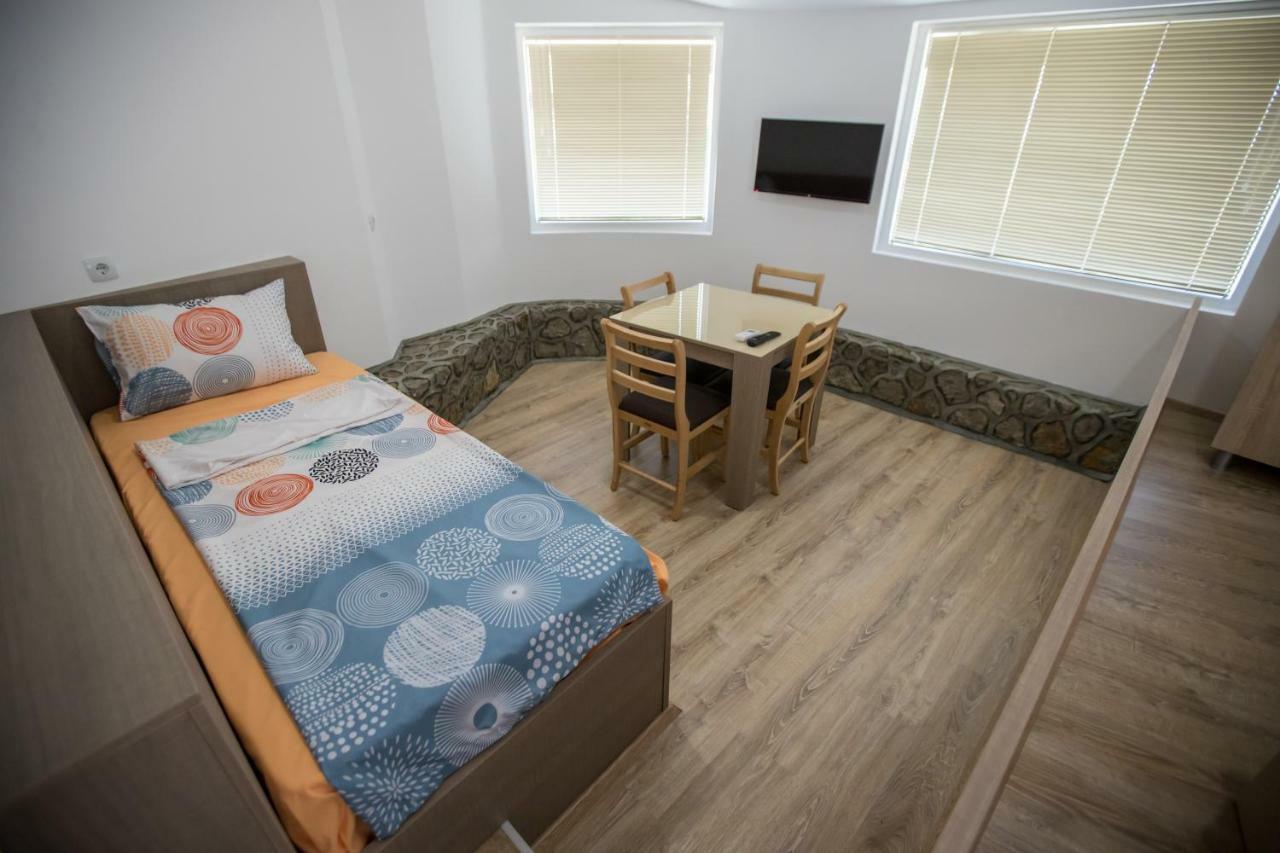 View Topia Apartments أوهغيد المظهر الخارجي الصورة